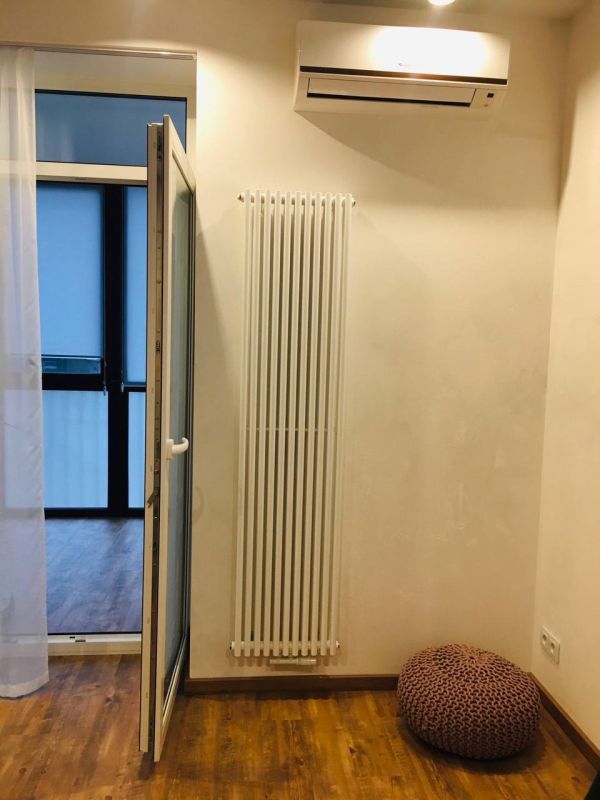 Радіатор дизайн Betatherm 387x1800 Praktikum-1 WHITE Вертикал Радіатор дизайн Betatherm 387x1800 Praktikum-1 WHITE Вертикал