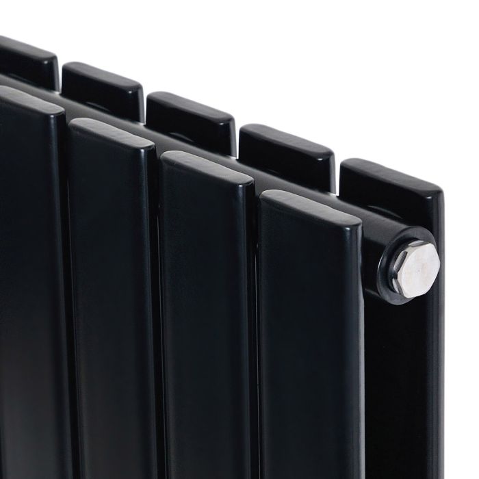 Вертикальний дизайнерський радіатор опалення ARTTIDESIGN Livorno II 9/1200/612/50 чорний матовий