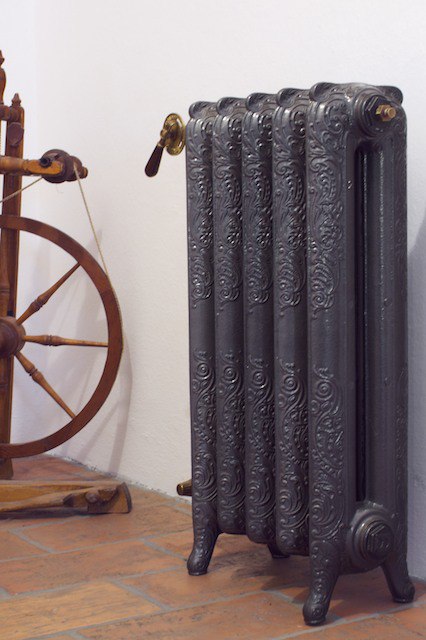 Чавун ретро радіатор Retrox 600 Warm Well - 1секц Чавун ретро радіатор Retrox 600 Warm Well - 1секц